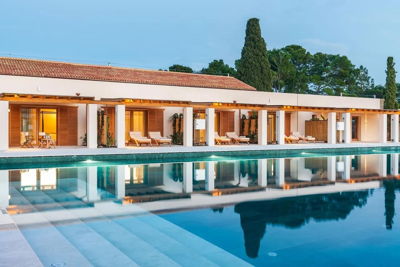 Il San Corrado Di Noto Hotel 5*,