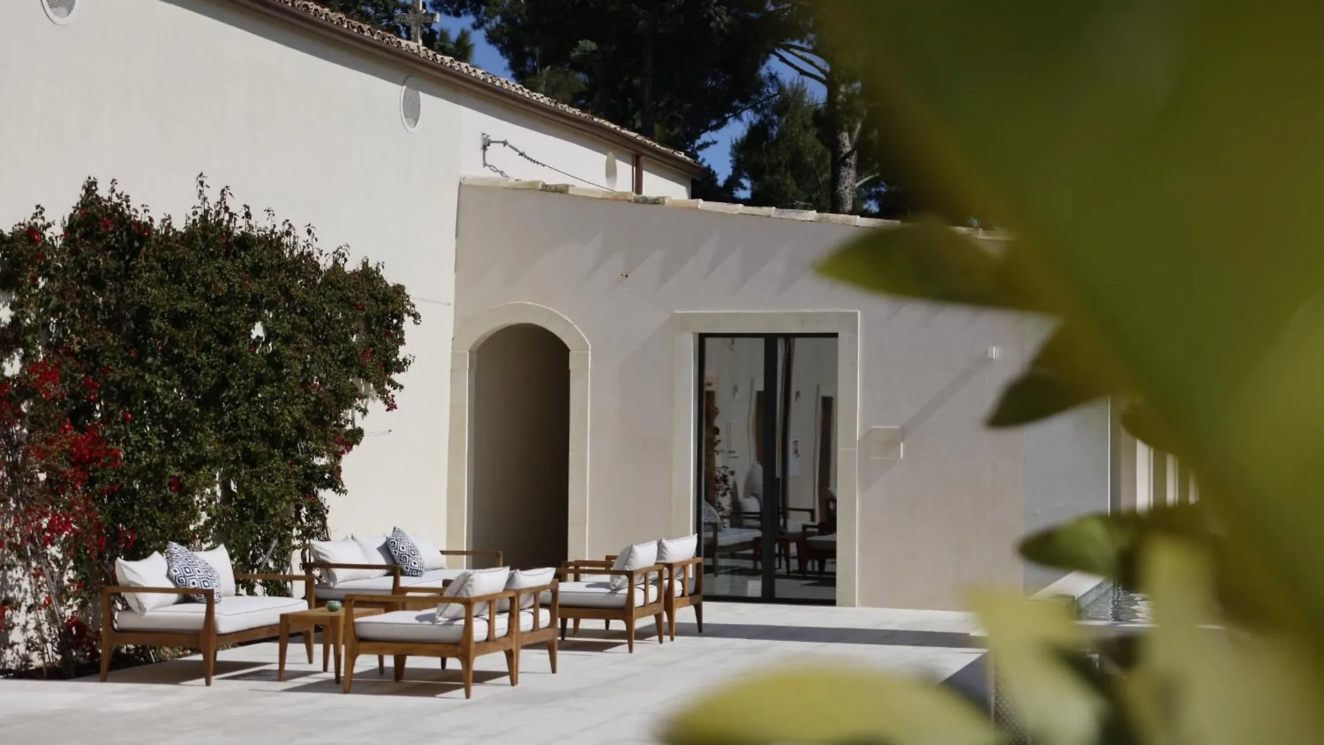 Il San Corrado Di Noto Hotel 5*,