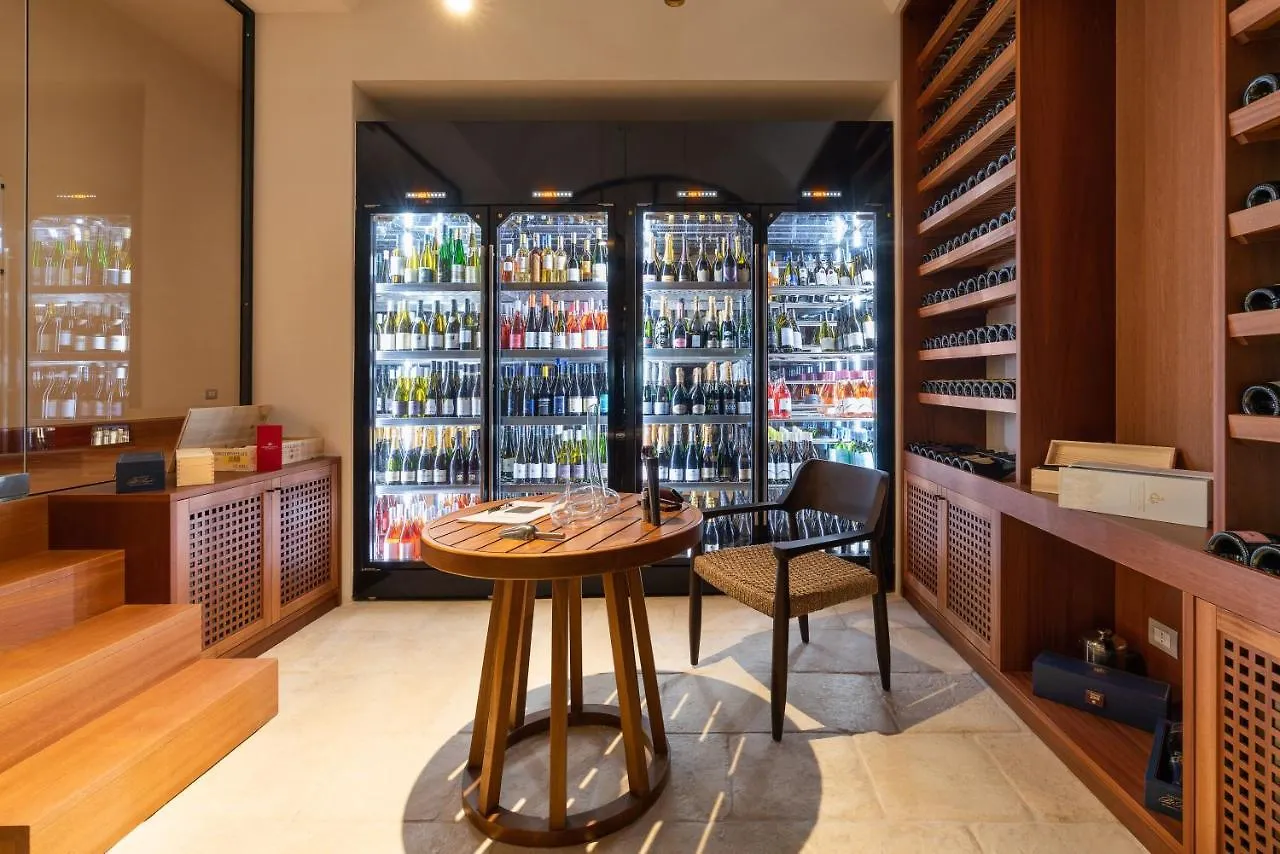Hotel Il San Corrado Di Noto 5*,